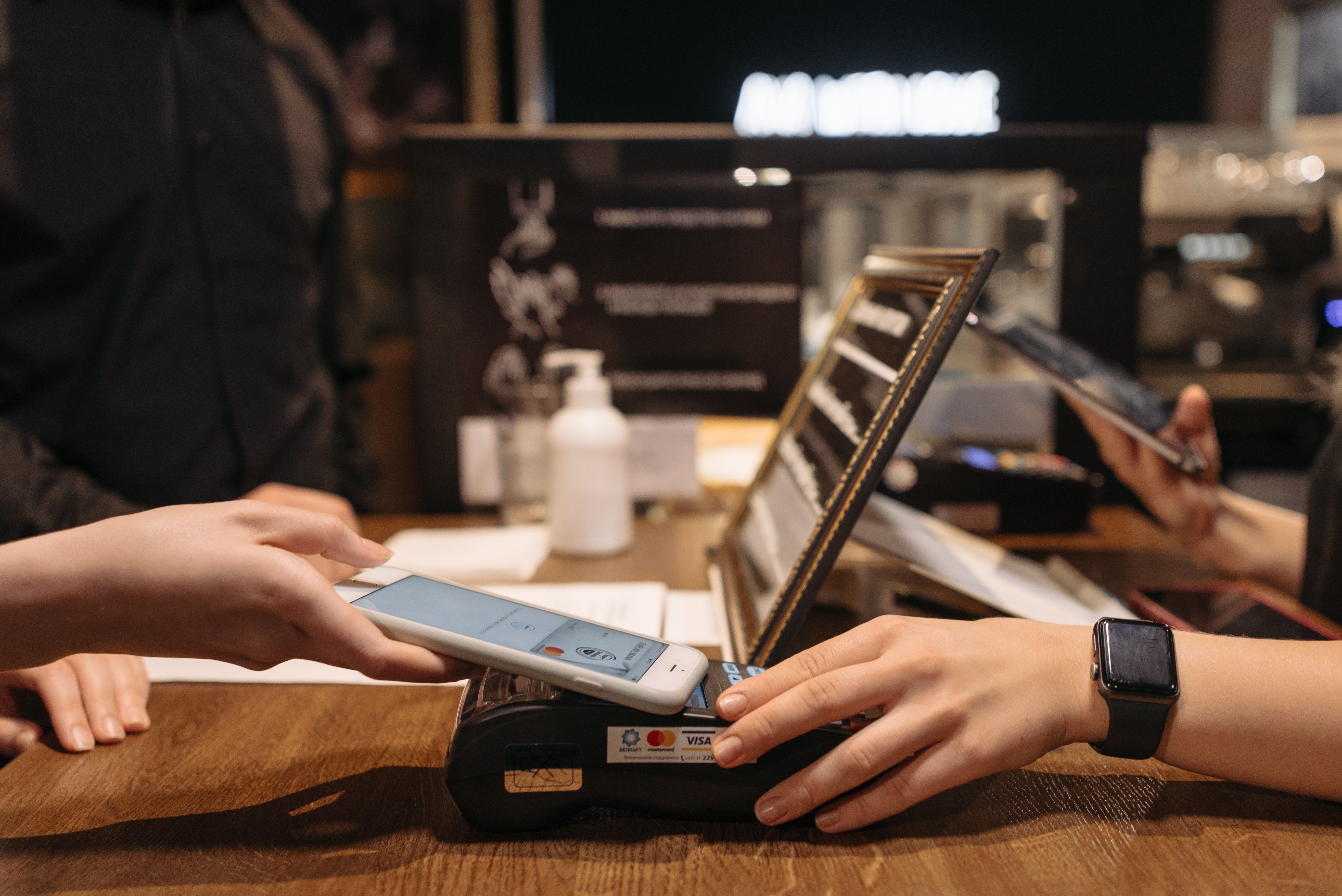 Apple Pay limit: how much can you spend with Apple Pay in the UK?