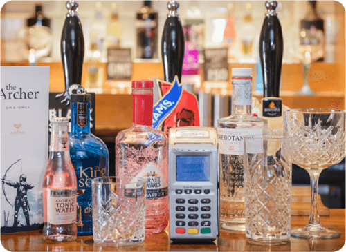 Handepay card reader at a bar